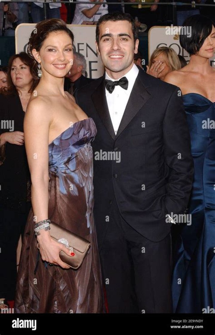 Unveiling The World Of Ashley Judd's Husband: Discoveries And Insights