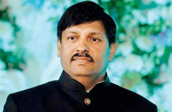 Discover Avinash Bhosale's Musical Odyssey