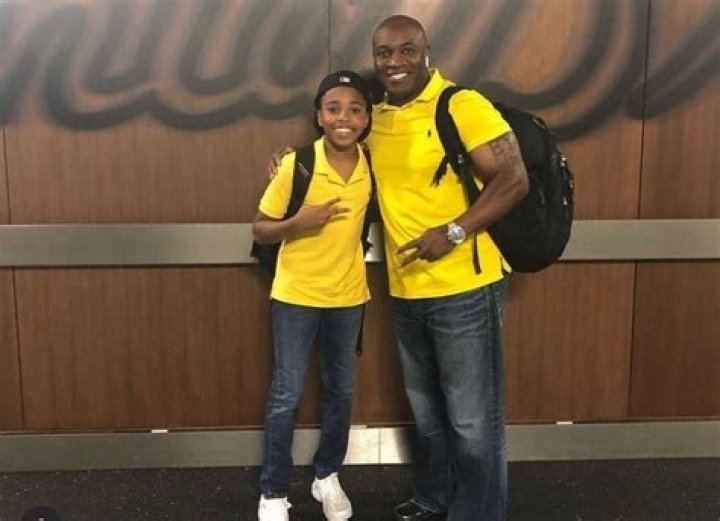 Uncovering Dallas Dupree Young's Height And Weight