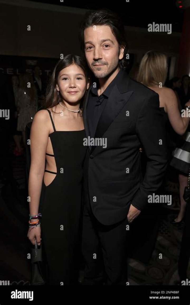 Unveiling The Secrets Of Diego Luna's Children: A Promising Discovery
