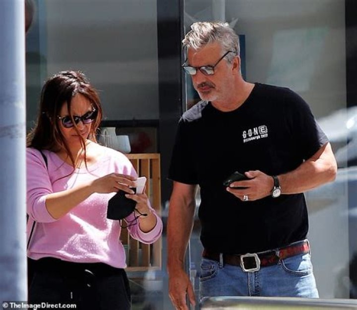 Is Chris Noth Still Married? Unraveling The Mysteries