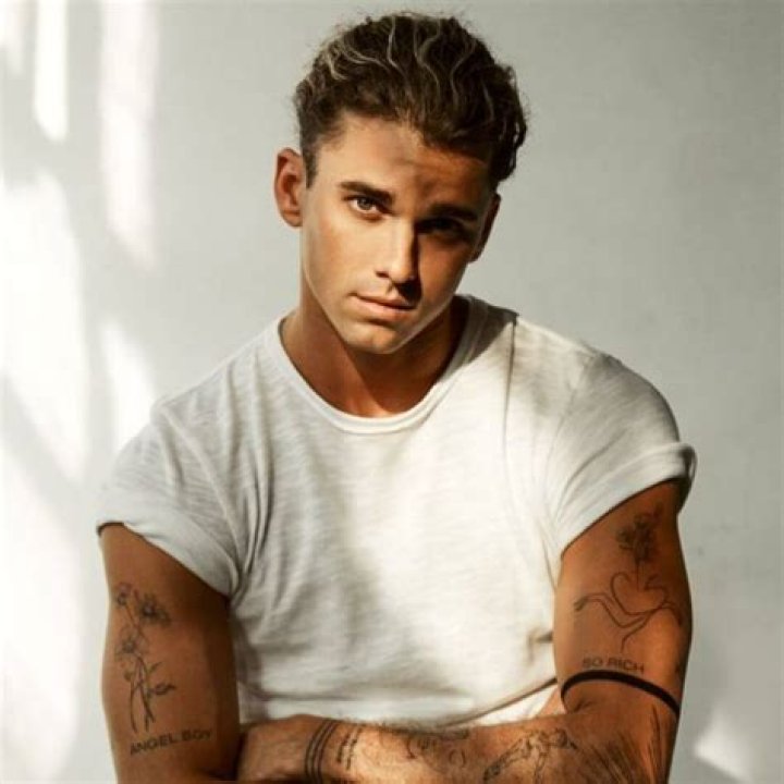 Unveiling The Secrets Of Jay Alvarrez's Net Worth