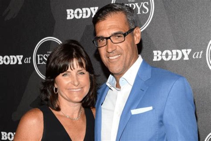 Unveiling The Inspiring Story Of Jay Wright's Wife: Leadership, Love, And Triumph