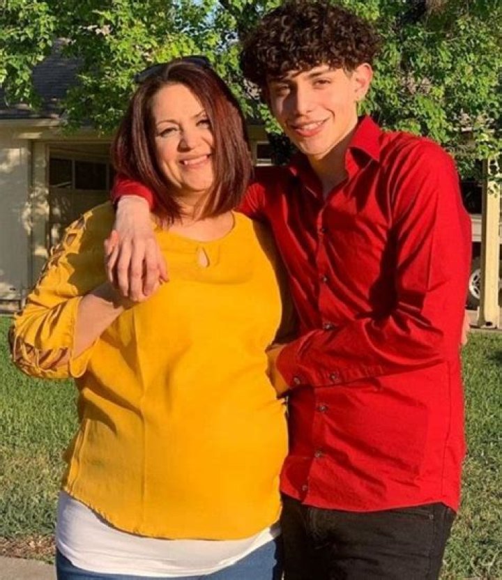 Unveiling The Enigma: Julian Barboza's Age