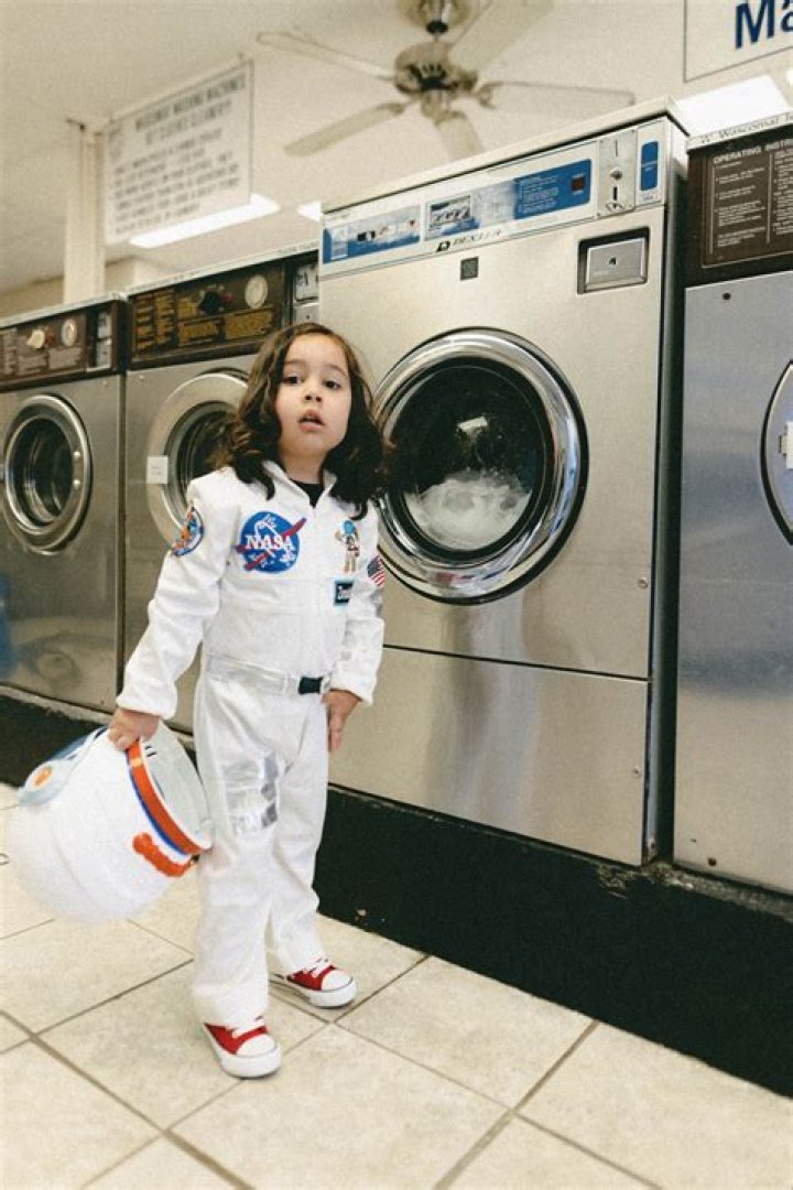 Insights Into The World Of Lewd Laundry Mars