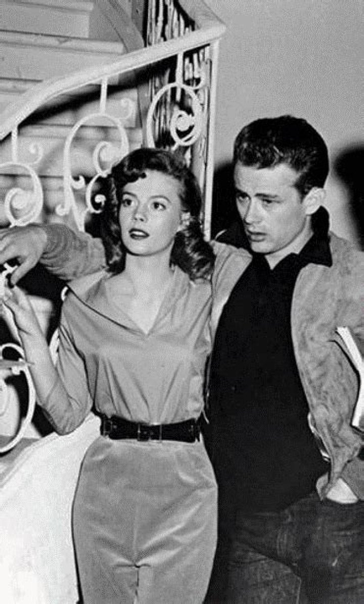 Liz Sheridan And James Dean