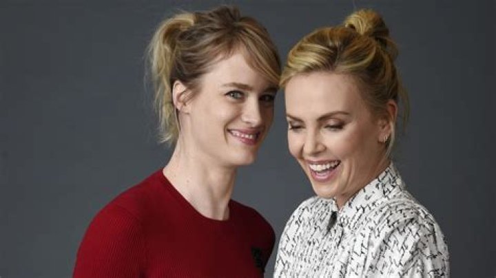 Mackenzie Davis' Wife And The Power Of Love