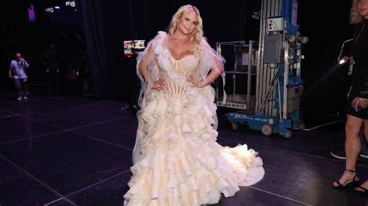 Unraveling The Truth: Miranda Lambert's Pregnancy Unveiled