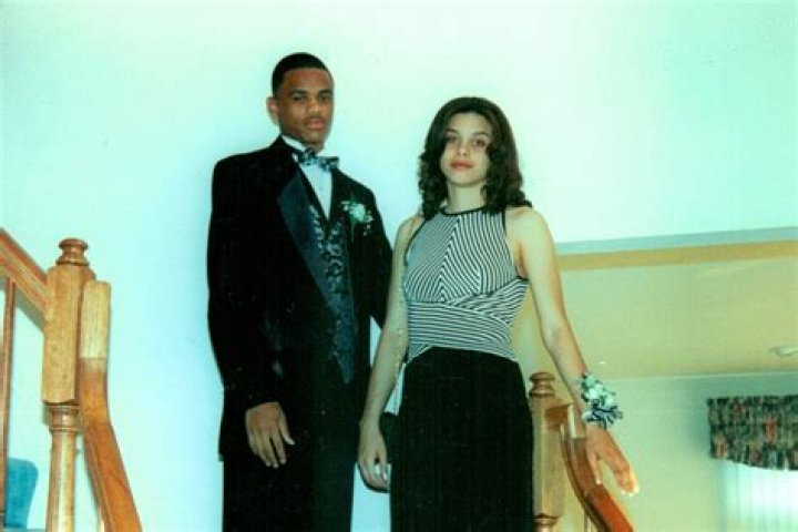 Unveiling The Bond: Robyn Dixon's Brother Revealed