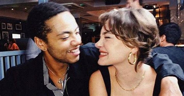 Uncovering The Identity Of Sade Adu's Partner